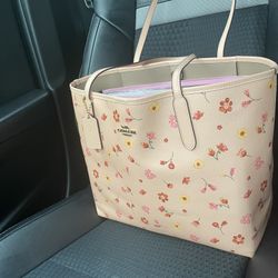 Coach Tote