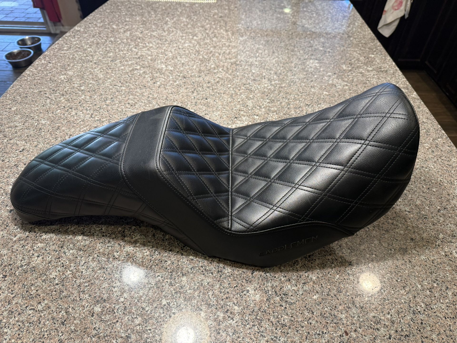 SADDLEMEN - STEP UP SEAT - 2006-2017 DYNA FXD - LATTICE DIAMOND STITCH