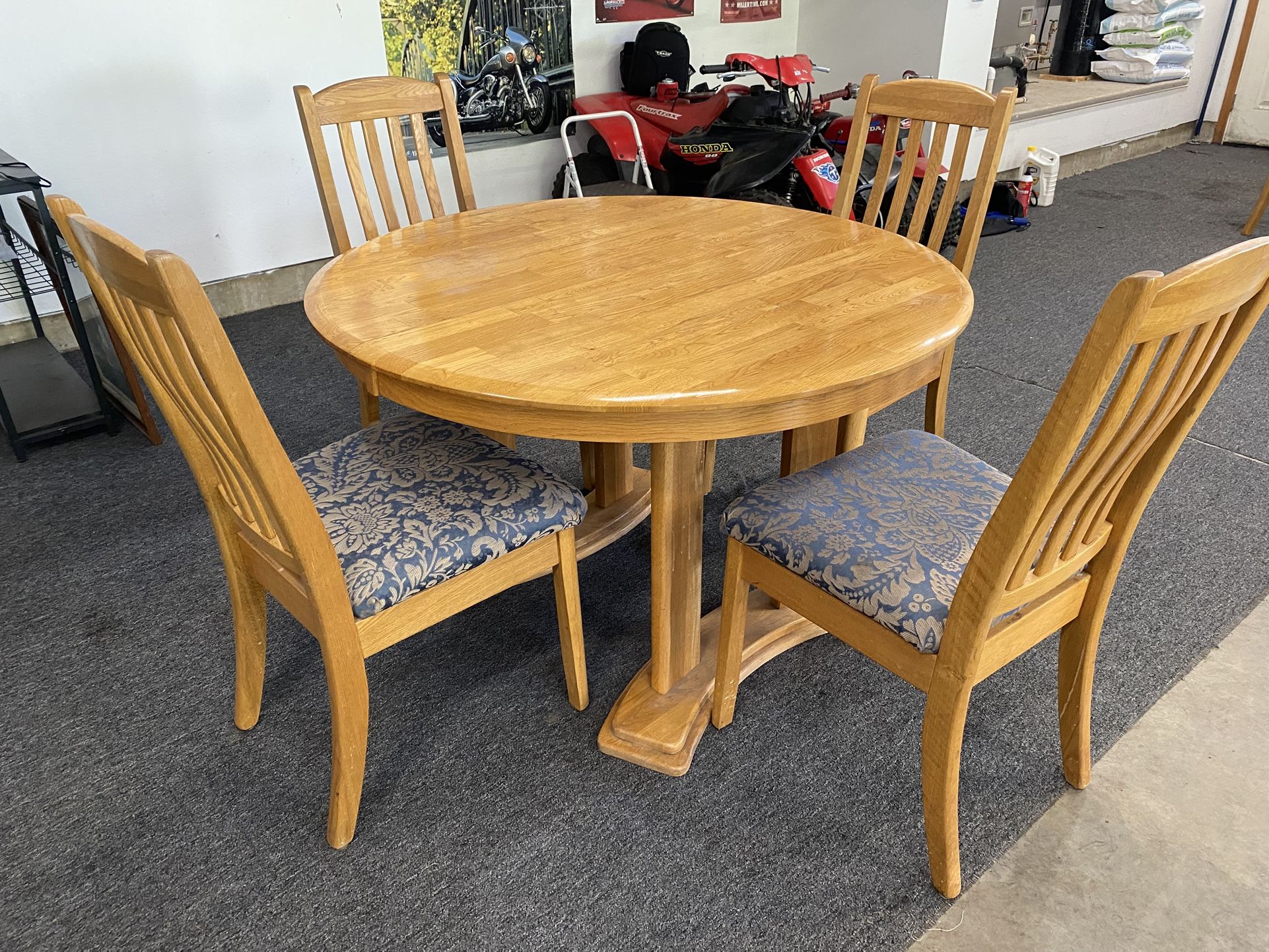 Solid Oak Table And Chairs