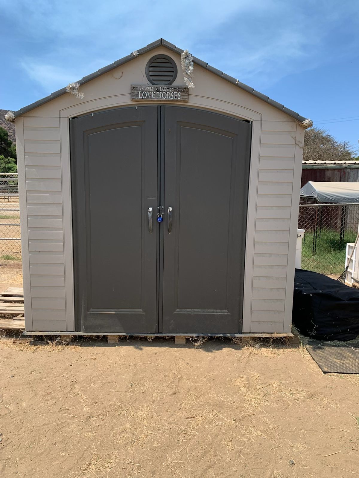 Rubbermaid Shed for Sale in Imperial Beach, CA OfferUp