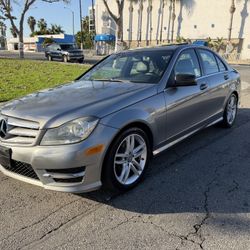 2013 Mercedes Benz C250 Sport 