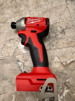 Milwaukee impact driver