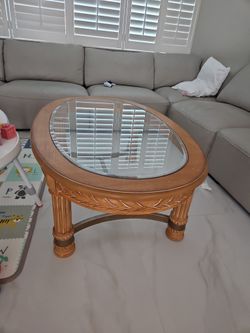 Coffe Table And Foyer Table