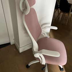Pink Desk Chair