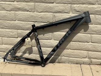 Trek Six Series Mountain Bike Frame, 17.5” Aluminum Hardtail MTB