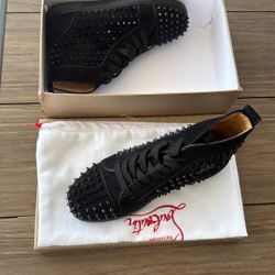 Christian Dior  girl’s Shoes . Size 6.5 