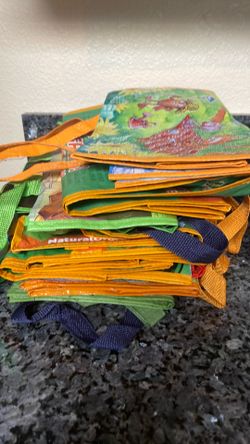 FREE large size Reuse-able Grocery Bags, Great for Moving or storage.
