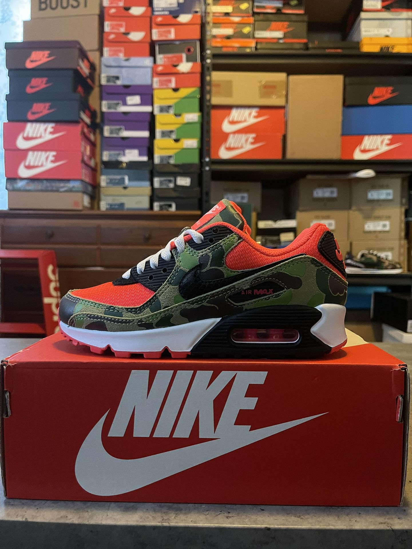 NIKE AIR MAX 90 REVERSE DUCK CAMO (2020) for Sale in Carson, CA - OfferUp