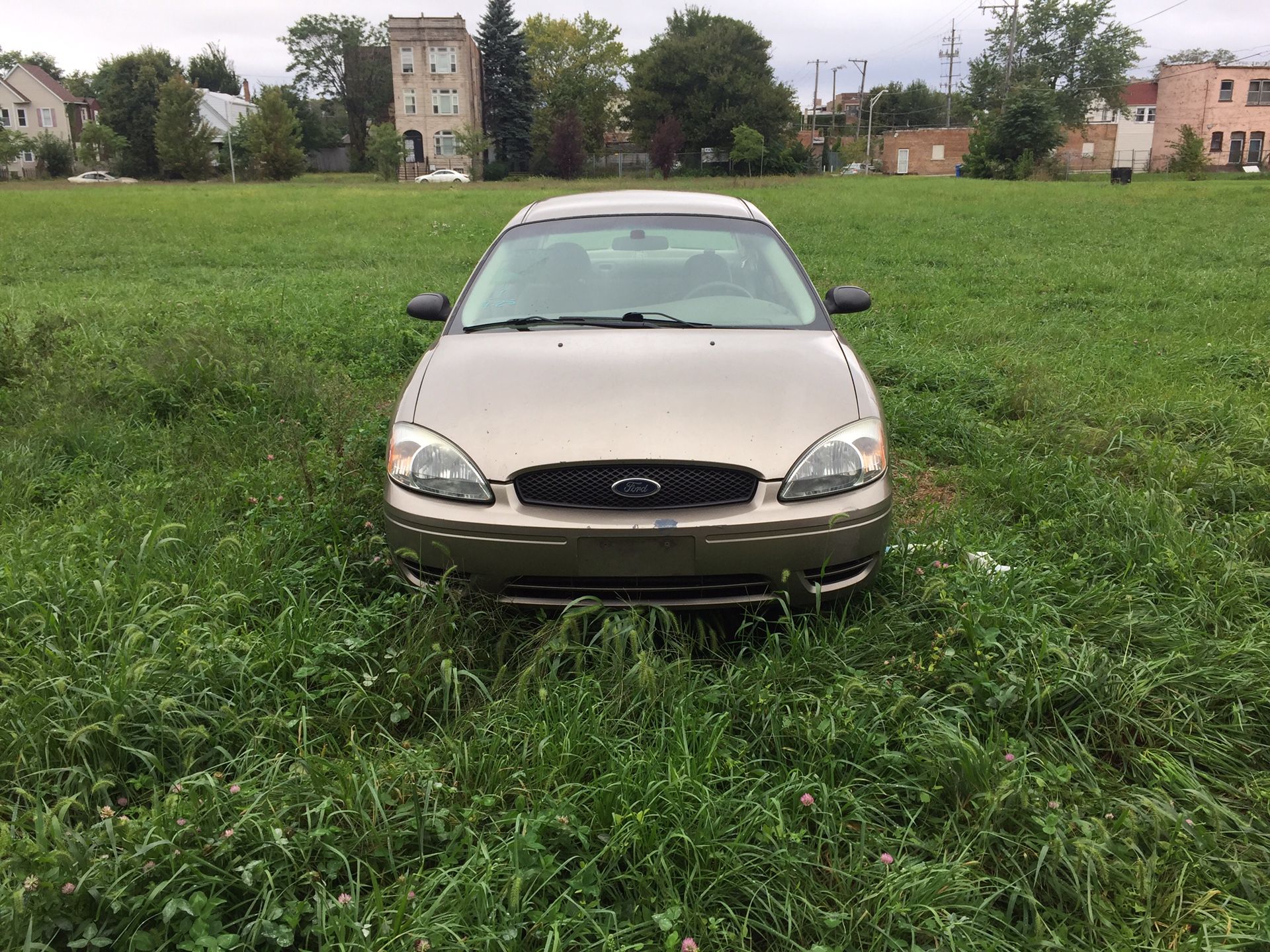 Ford Taurus