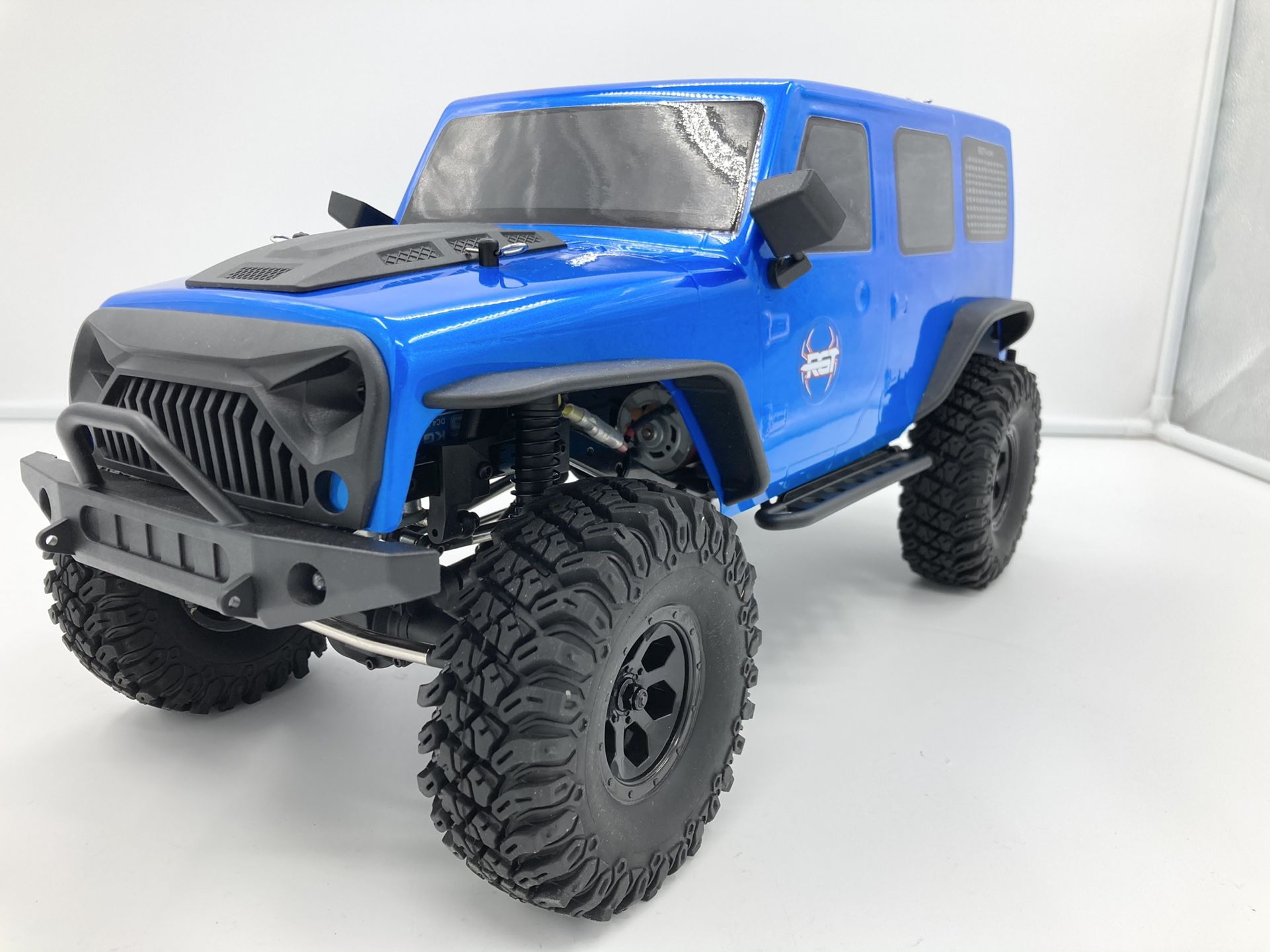 RGT EX86100 1/10 Remote Control Electric RC Off-Road Car Crawler 4 Wheel Drive  Blue 