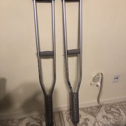 Crutches 