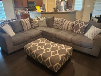 Sectional w/ottoman