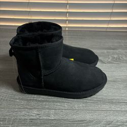 Women’s Black Kirkland Boots 