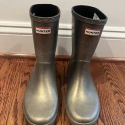 Hunter Girls Nebula Rain Boot Size 4