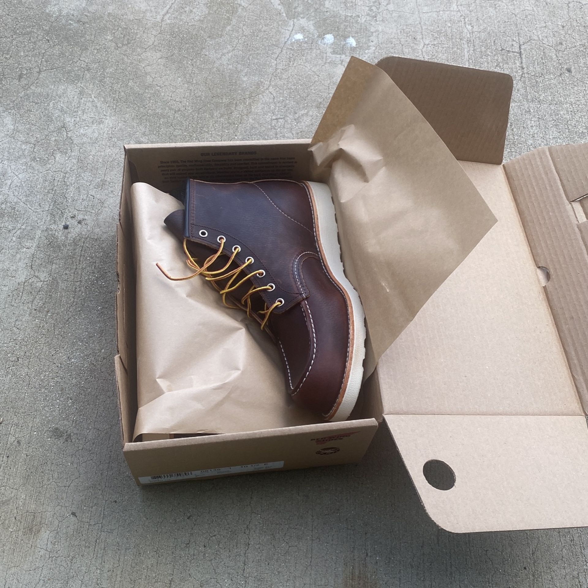 Red Wing Men’s Boots Size 10.5 New
