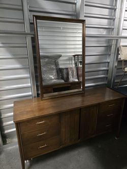 Vintage 1960s Broyhill Premier Saga MCM Walnut Dresser + Mirror