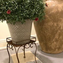 Wrought Iron Shabby-Chic Plant Stand, Tray Table