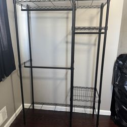 Vipek Clothe Racks