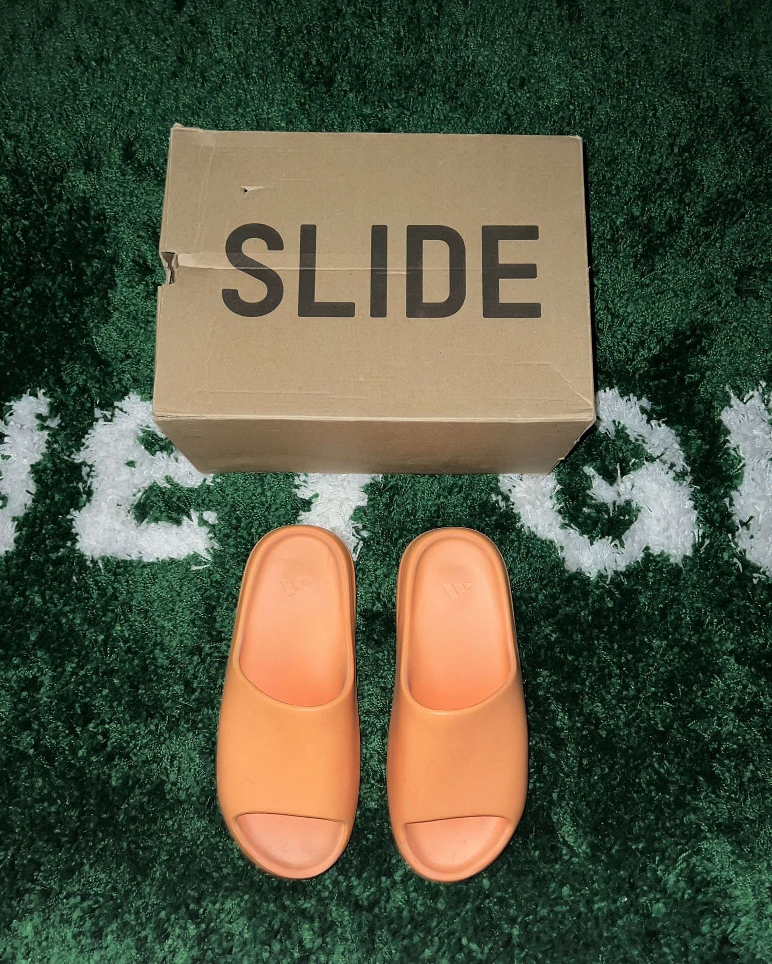 Yeezy Slides Enflame Orange