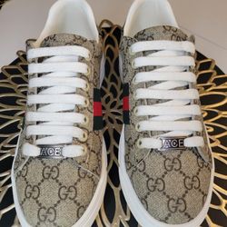 Tennis Shoes