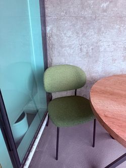 4 dinning chairs