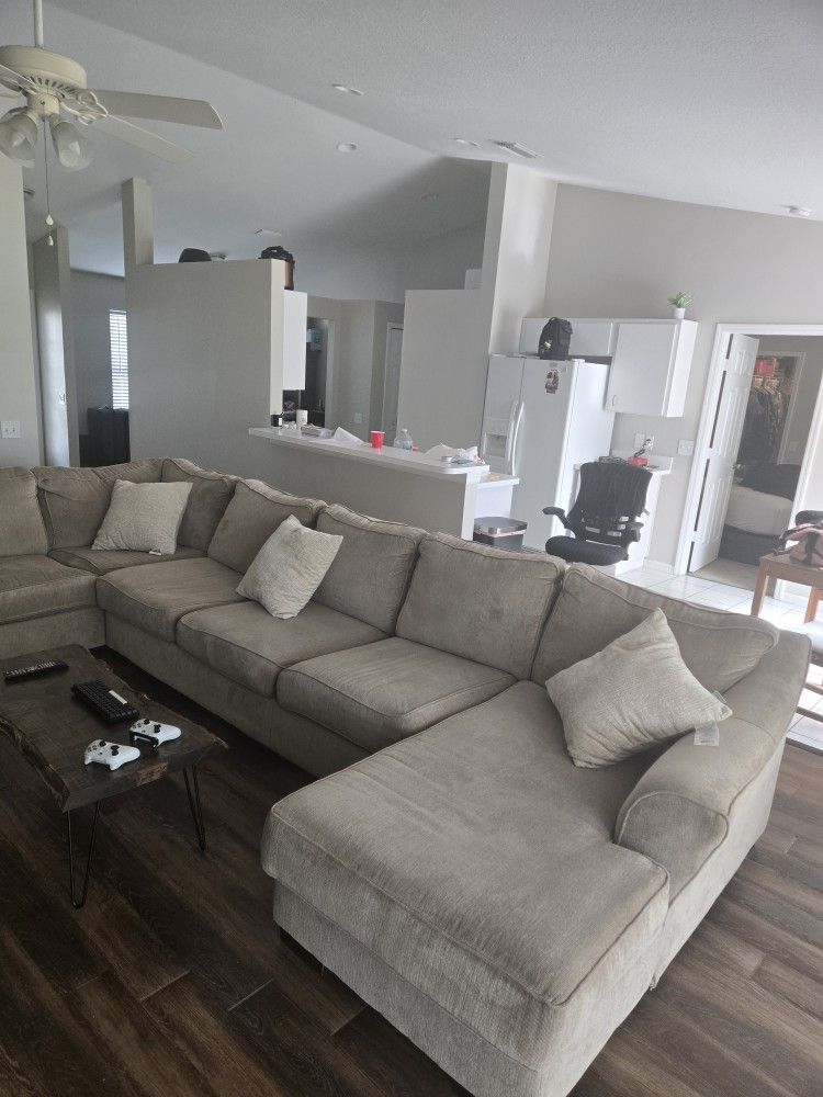 Used 3 Piece Sectional Couch 