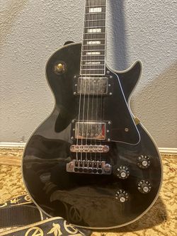 LP replica guitar