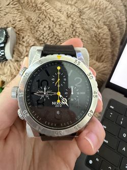 Nixon 48-20 Chrono