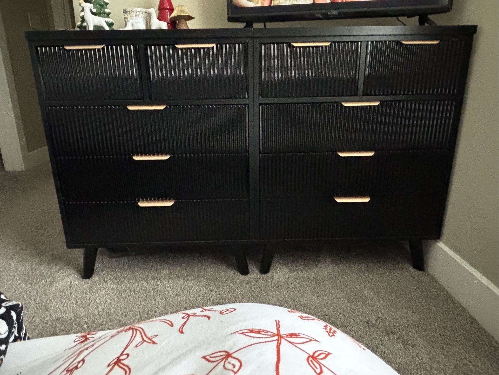 (2) Black 5 Drawer Modern Dressers