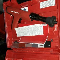 TOOLS MILWAUKEE DEWALT