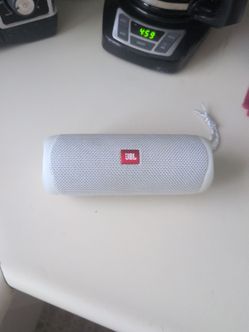 JBL flip 5