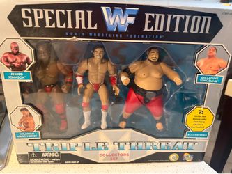 WWF / WWE Special Edition Triple Threat action figures vintage