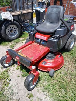 Toro Timecutter ss4235 zero mower.