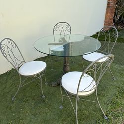 Bistro patio set