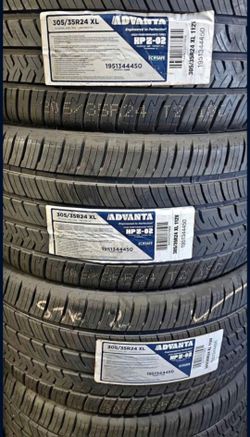 305 35 24 TIRES NEW