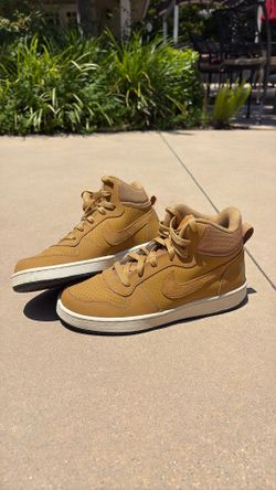 Brown Youth Nike Shoes- GREAT CONDITION