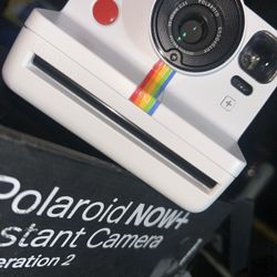 Polaroid Now Plus Instant Camera Generation 2 White Brand NEW