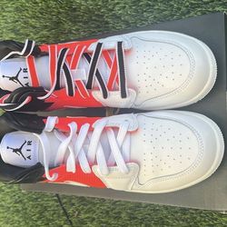 Air Jordan 1 Mid SE GS