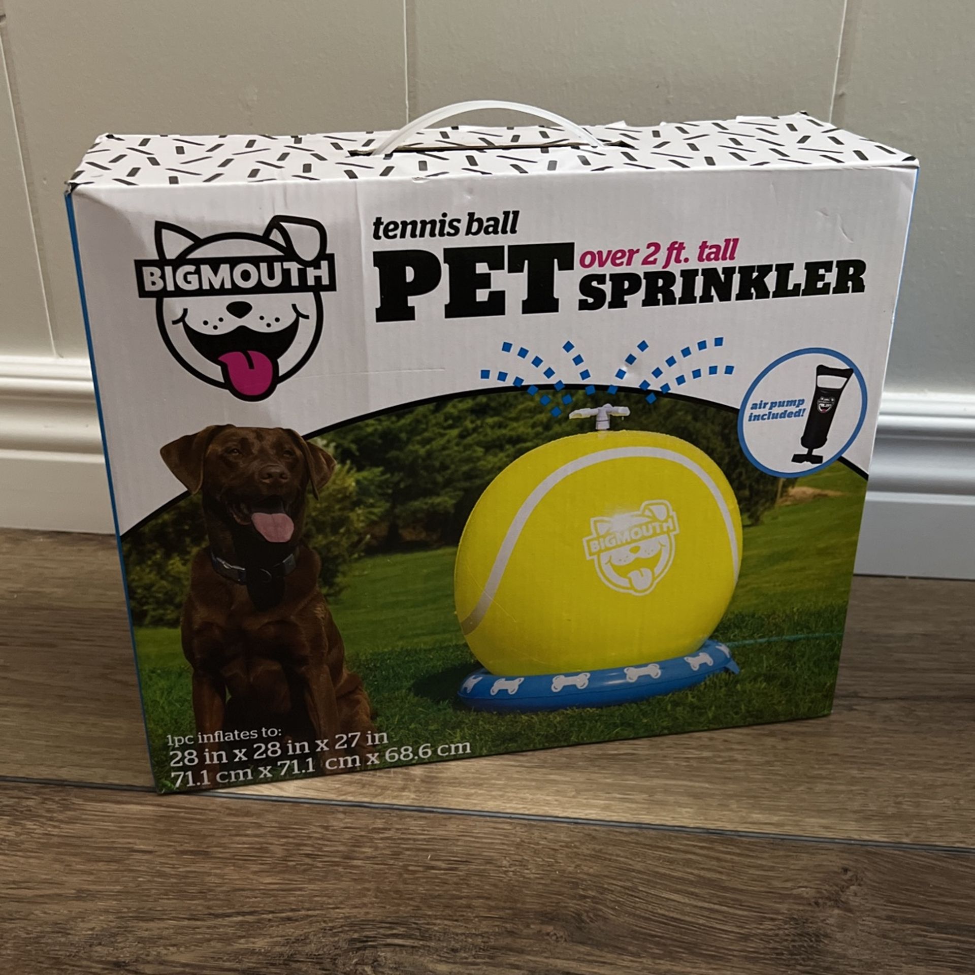 Big Mouth Tennis Ball Pet Sprinkler