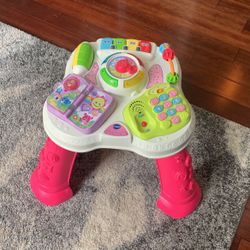 Bye H Sit To Stand Discovery Table 