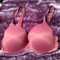VS bra (34D) 