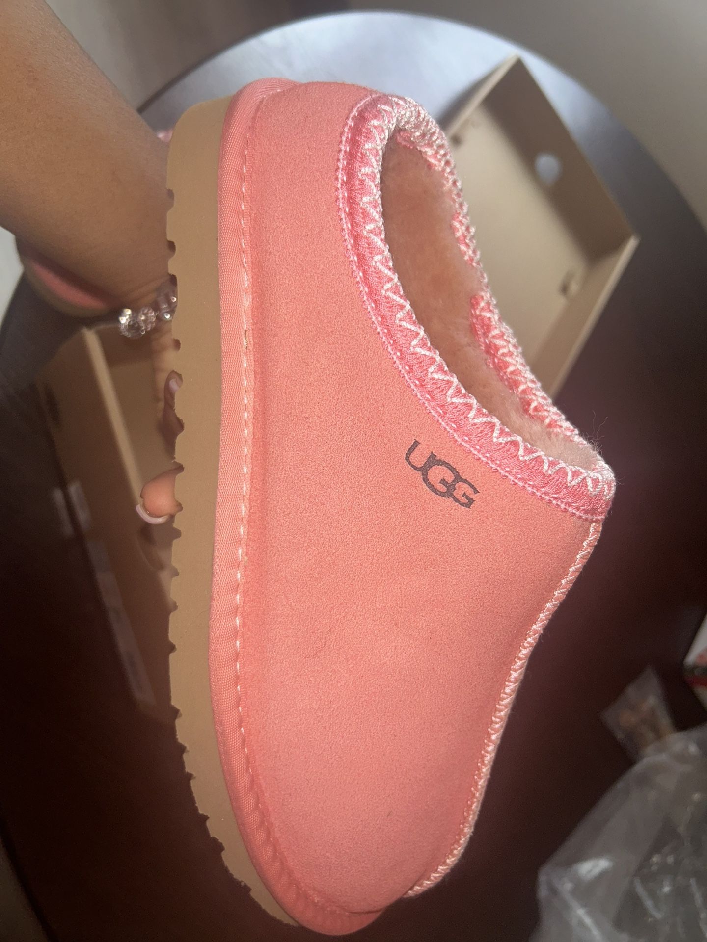 pink women size 10 ugg slides 