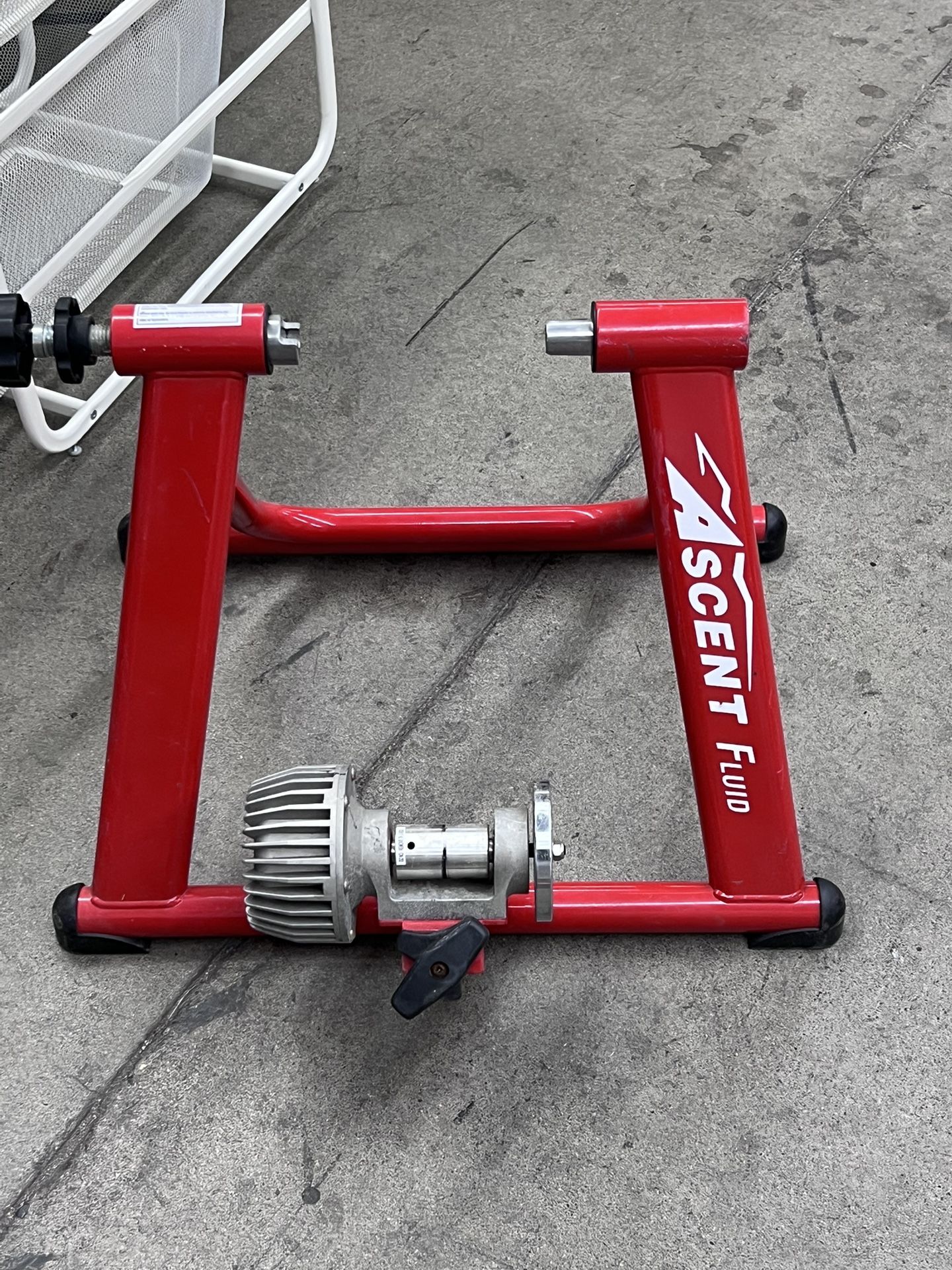 Ascent Fluid Bike Trainer – Indoor Bicycle Stand