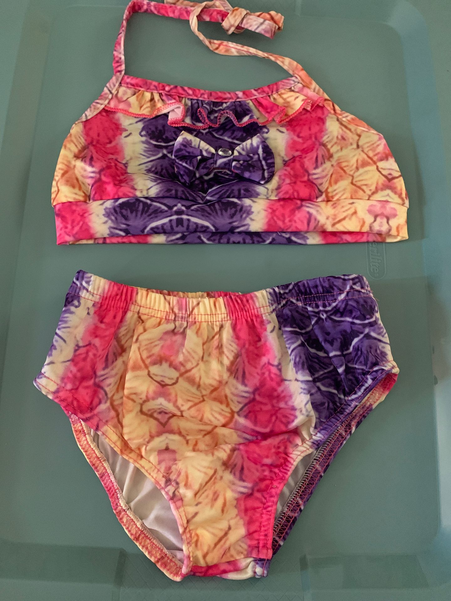 Girls mermaid π§ββοΈ tail swimsuit π©± 3 piece set !