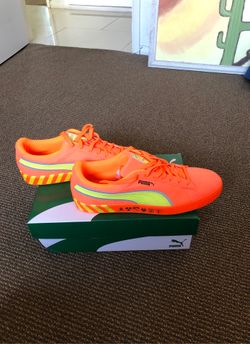 Men’s size 12 puma very orange special edition