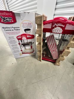 Popcorn machine + reusable cups