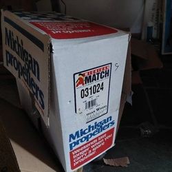 Mercury Michigan Wheel Propeller 14.5 x17C --NEW - $60 (Seattle)

