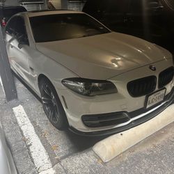 BMW 528