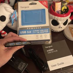 Targus USB 3.0 4 Port USB Hub With Ac Adapter