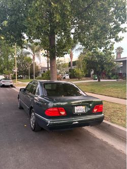1997 Mercedes Benz E320